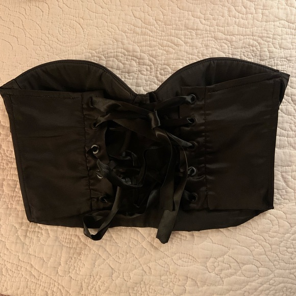 Top - Picture 2 of 3